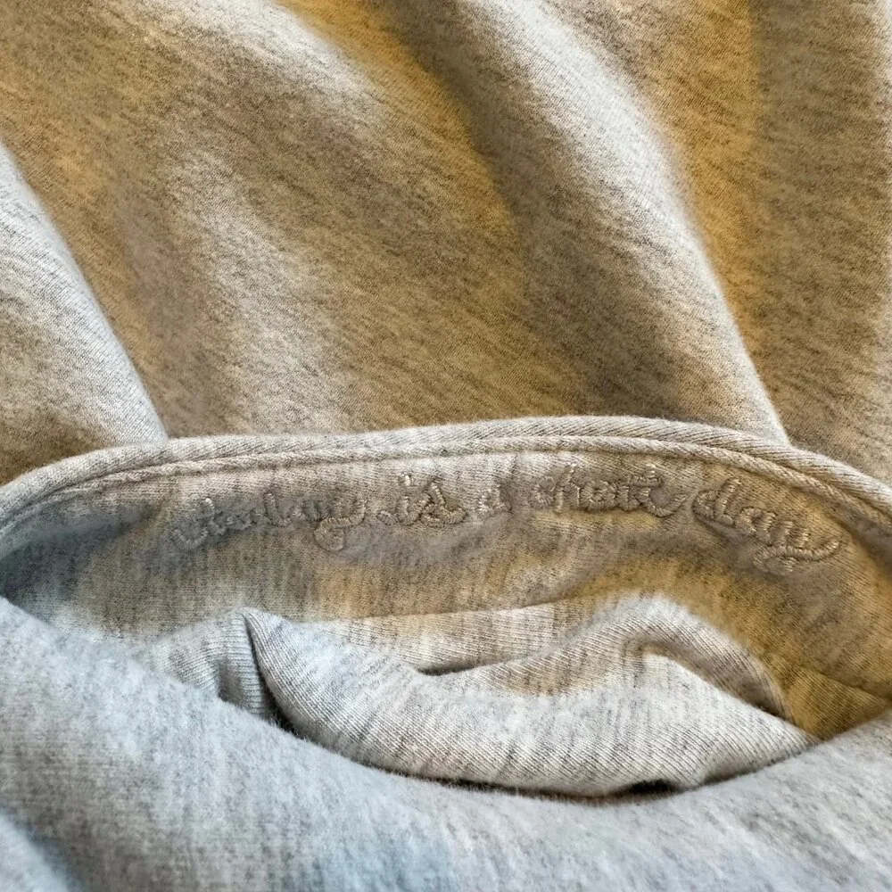 GUC Lululemon Make A Move Long Sleeve Cowl Neck Pullover, Light Gray, Size: 4 - Picture 3 of 9